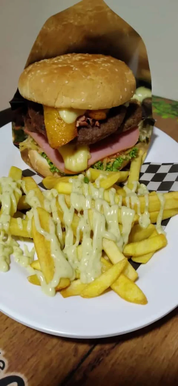 Hamburguesa especial -DC-