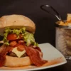 Hamburguesa ranchera -ZB-