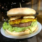 Hamburguesa costeña -UF-